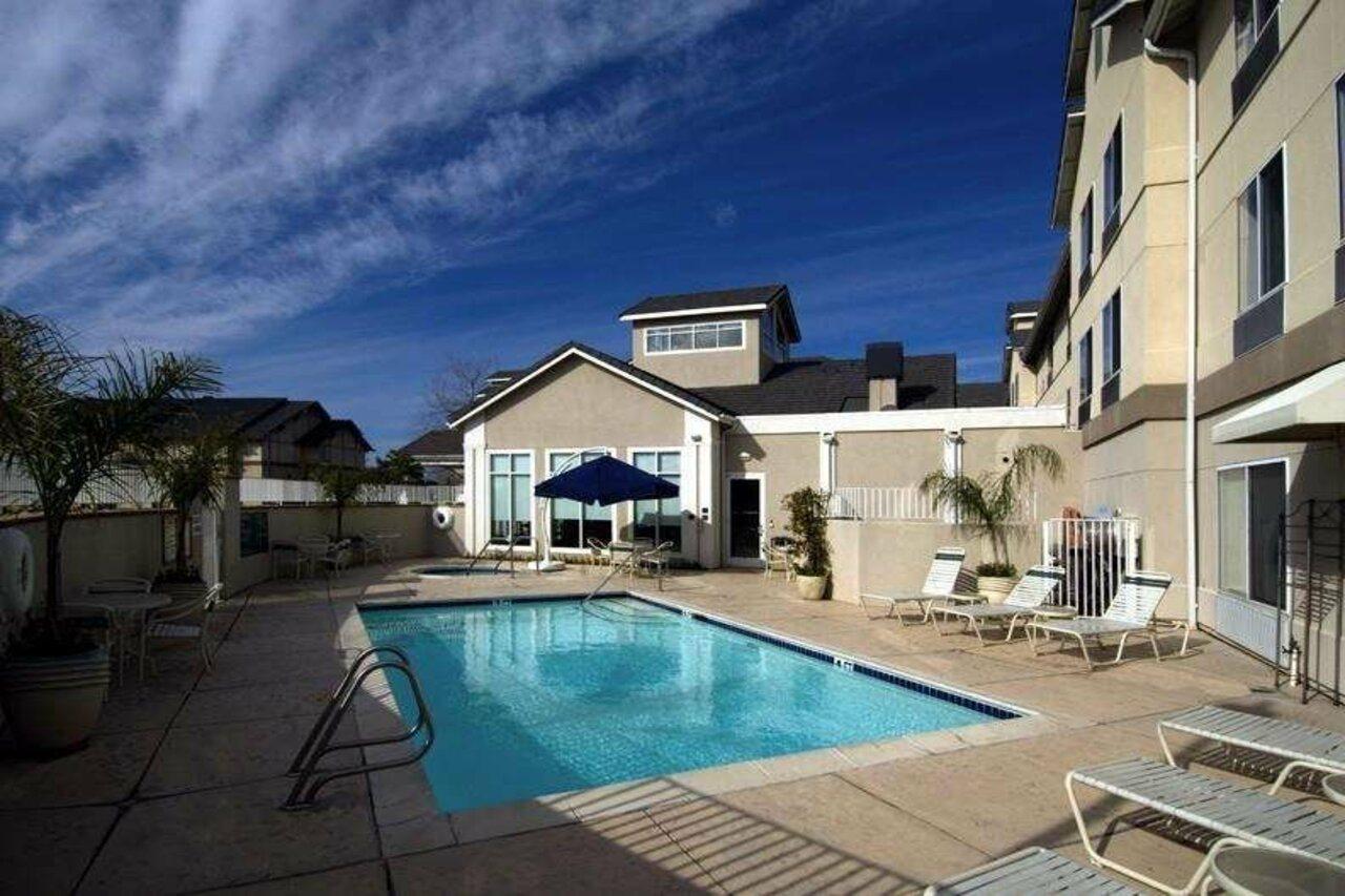 Hilton Garden Inn Roseville Extérieur photo
