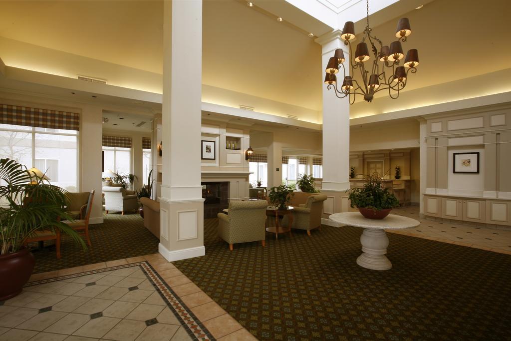 Hilton Garden Inn Roseville Extérieur photo
