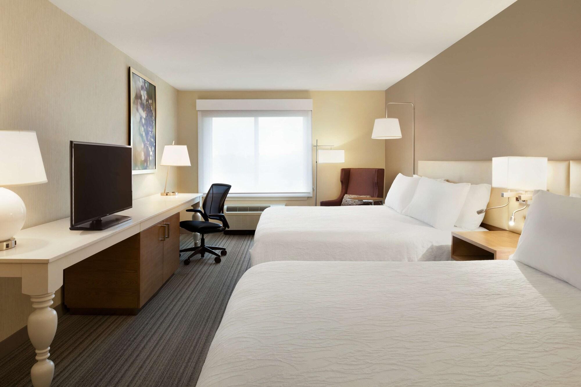 Hilton Garden Inn Roseville Extérieur photo