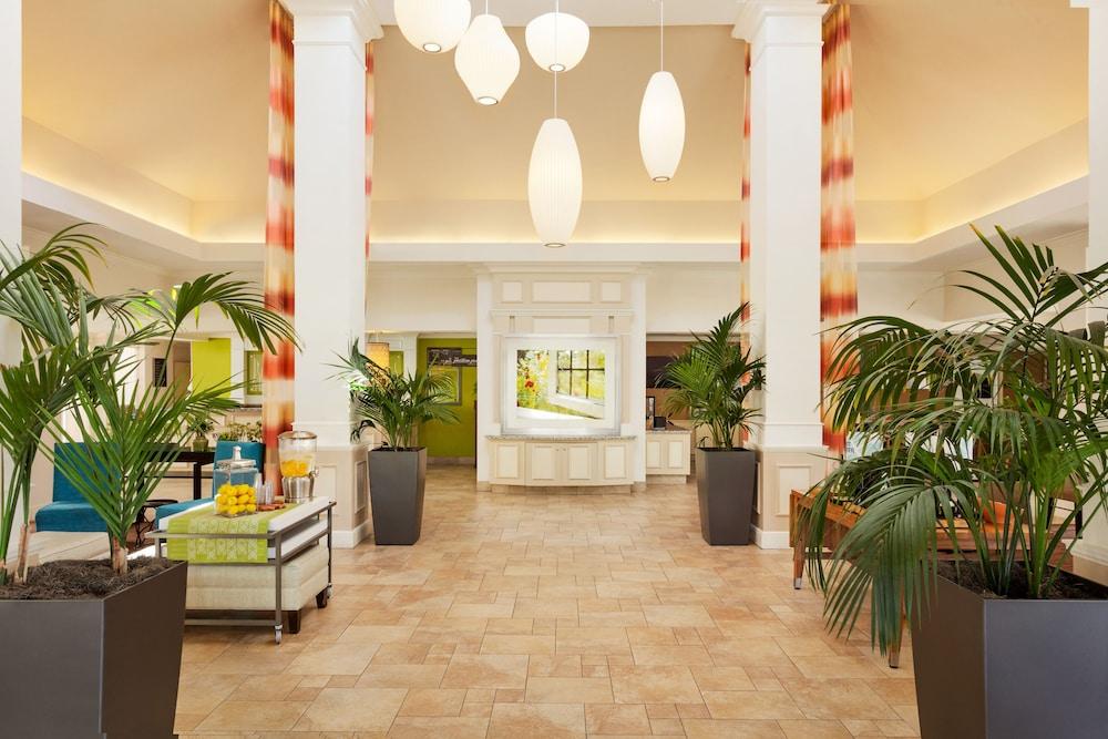 Hilton Garden Inn Roseville Extérieur photo