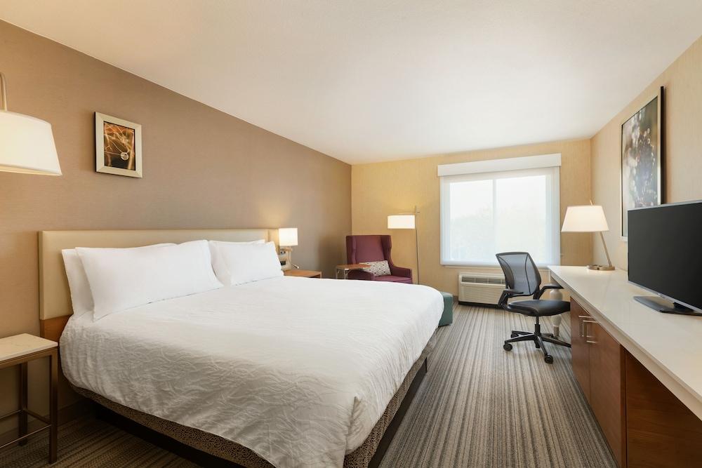 Hilton Garden Inn Roseville Extérieur photo