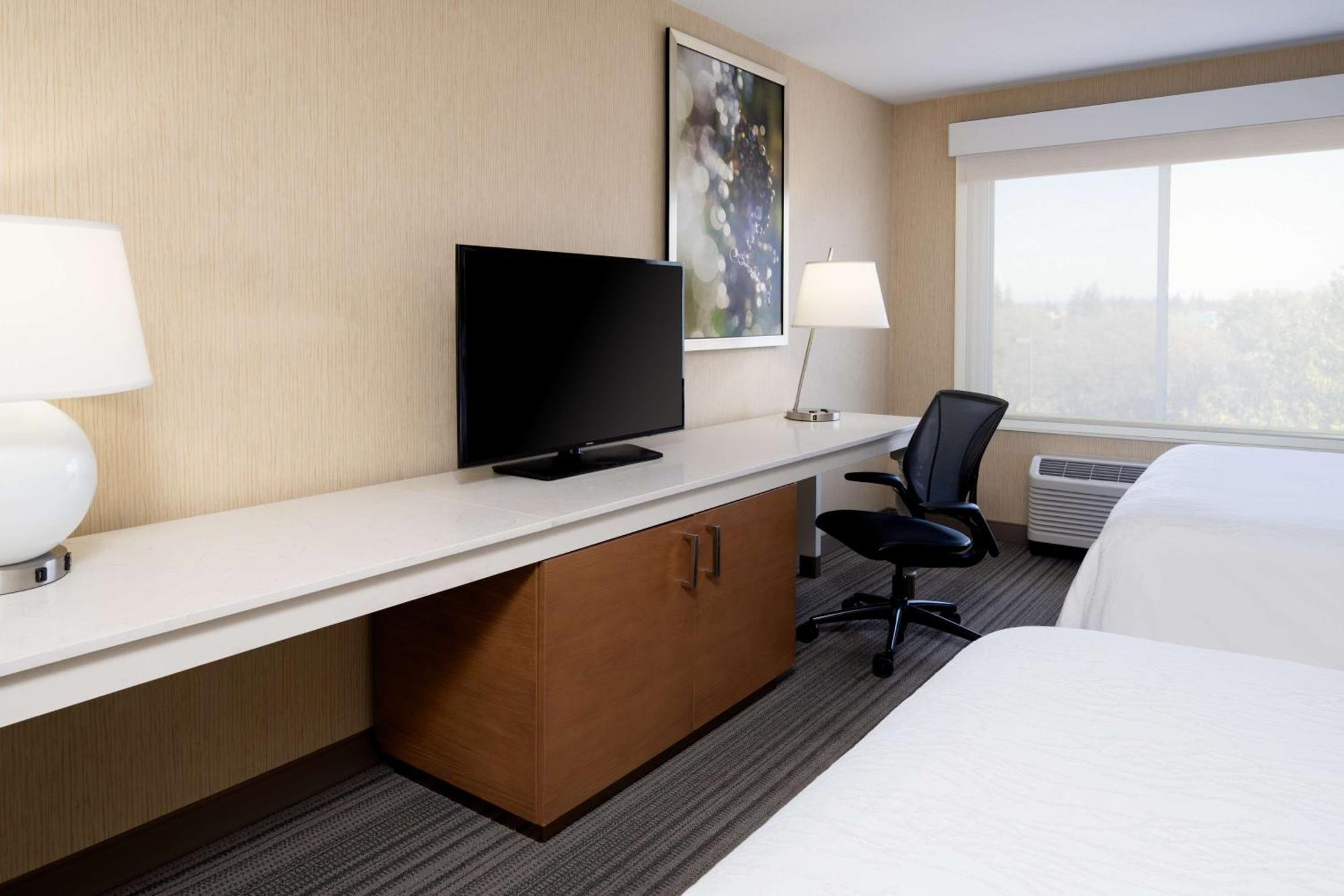 Hilton Garden Inn Roseville Extérieur photo